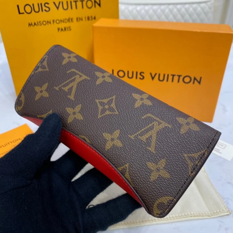 Lv belts replica The Woody Louis Vuitton Monogram Canvas Woody Glasses Case