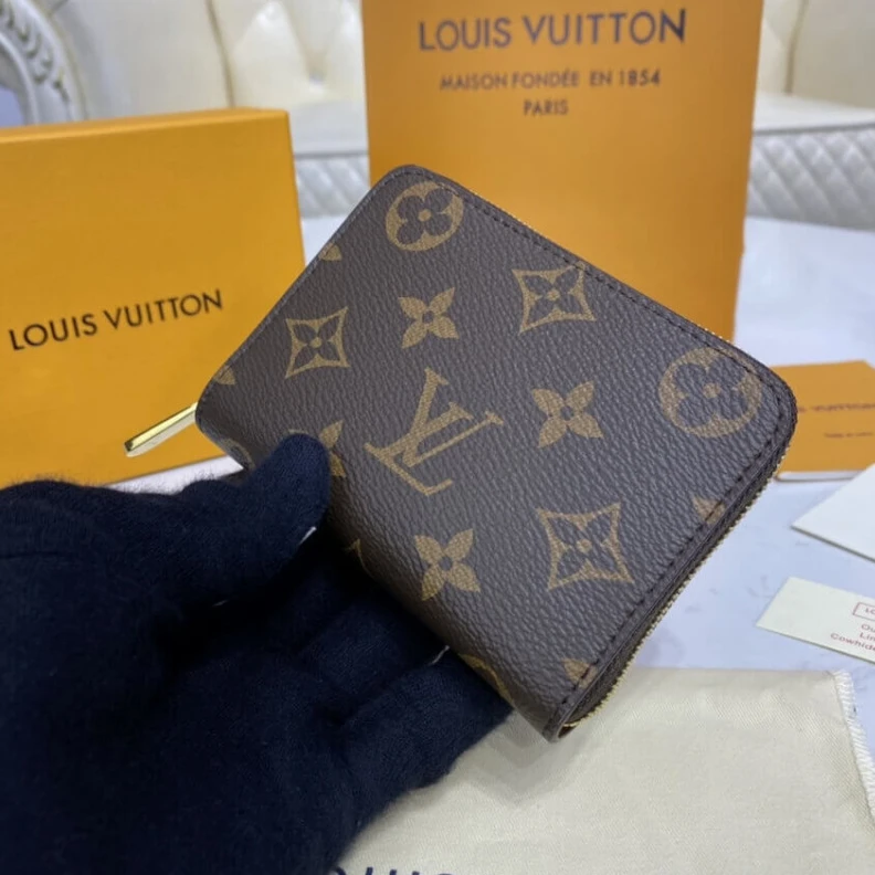 Louis vuitton locations Goldcolou Louis Vuitton Monogram Canvas Zippy Coin Purse