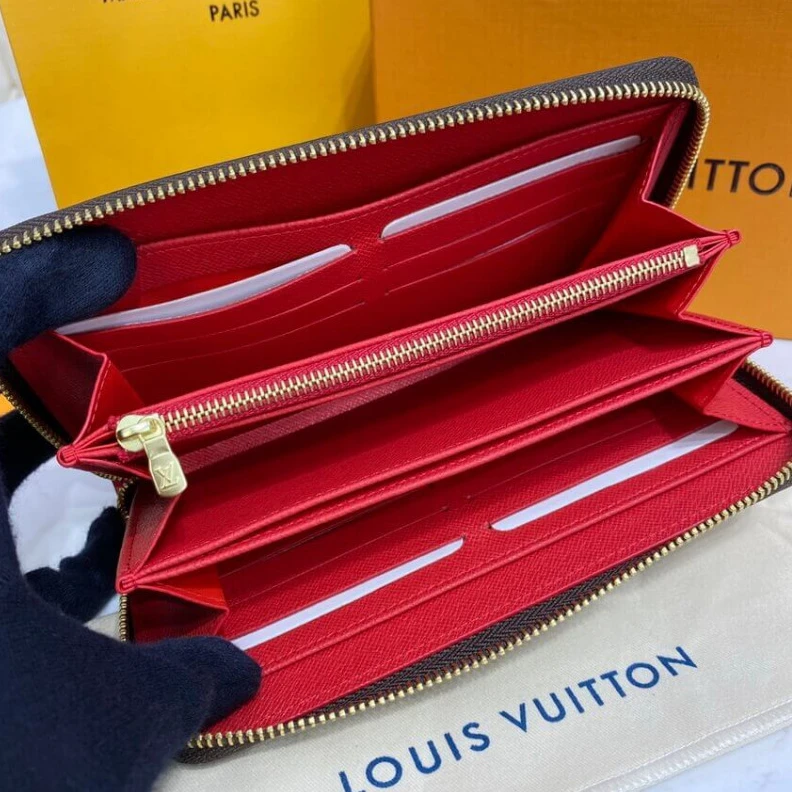 Replica bags Zip closu Louis Vuitton Monogram Canvas Zippy Wallet