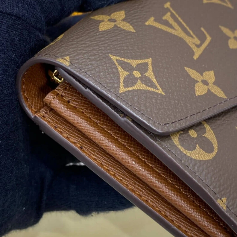 Mythick.ru 16 card s Louis Vuitton Monogram Cavas Sarah Wallet Brown