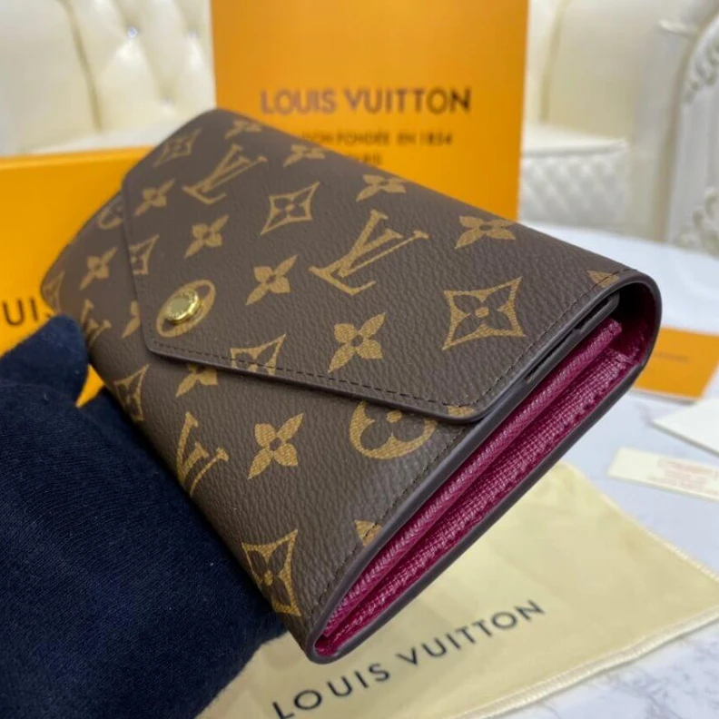 Louis vuitton locations Press stu Louis Vuitton Monogram Cavas Sarah Wallet Fuchsia