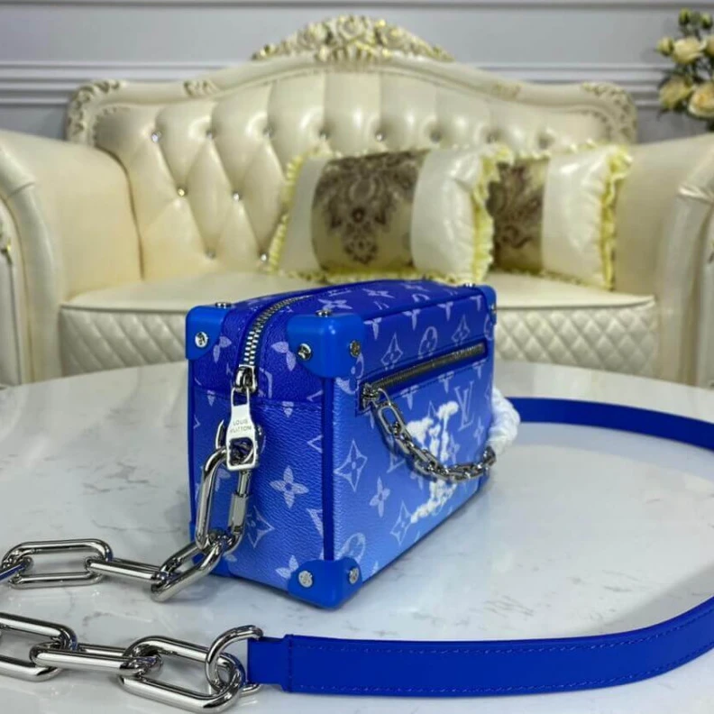 Replica bags Monogram Louis Vuitton Monogram Clouds Mini Soft Trunk