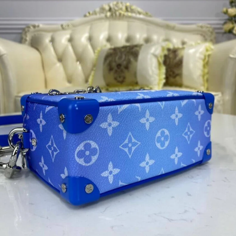 Replica bags Monogram Louis Vuitton Monogram Clouds Mini Soft Trunk