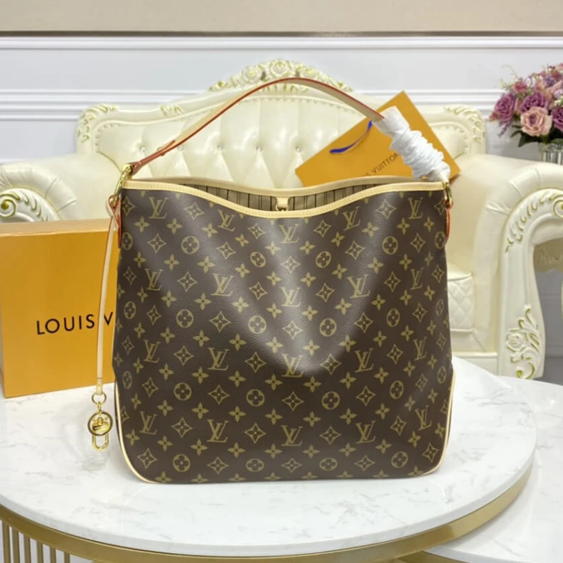 Top lv 1 interio LV Monogram Delightful MM Beige