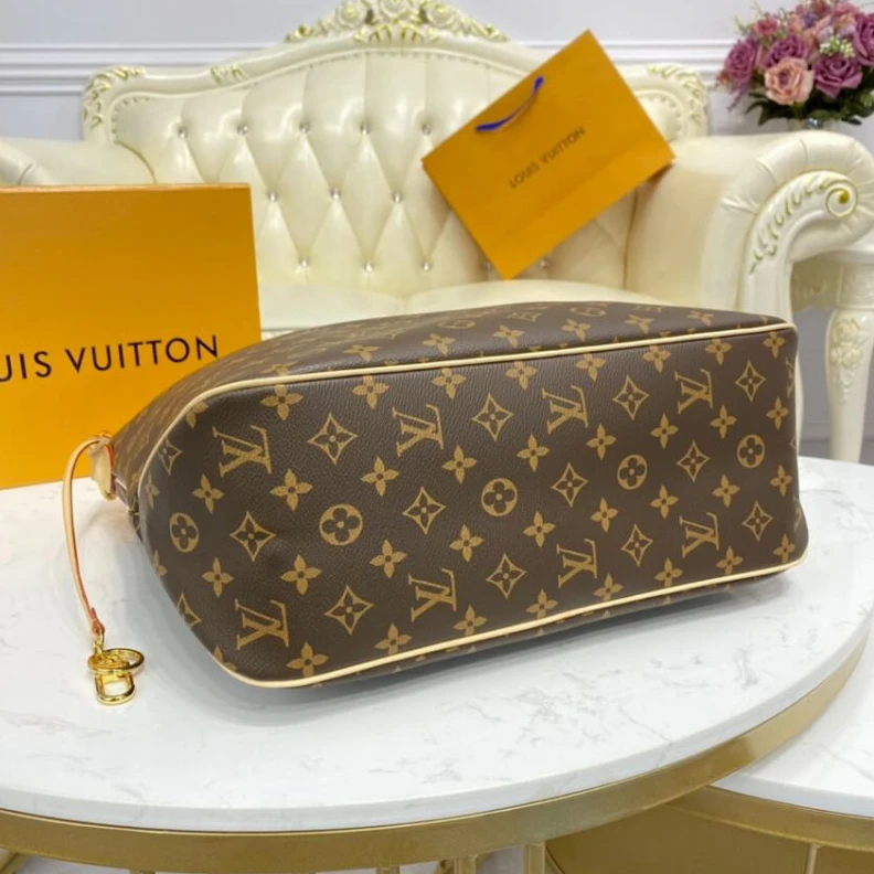 Mythick.ru 41.9 x 33 LV Monogram Delightful MM Rosy