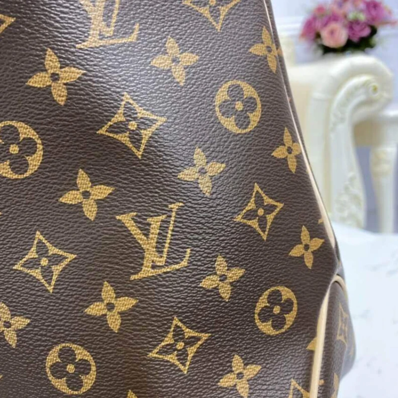 Mythick.ru 41.9 x 33 LV Monogram Delightful MM Rosy