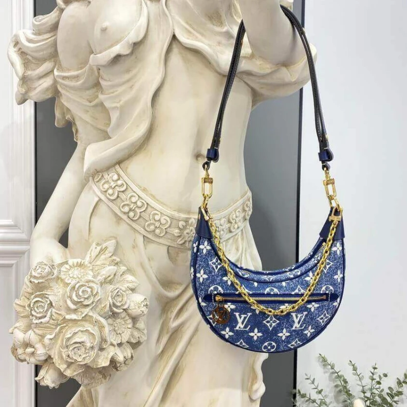Mythick ru Denim Jac Louis Vuitton Monogram Denim Loop Bag Blue