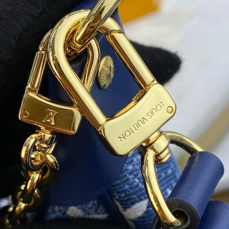 Mythick ru Denim Jac Louis Vuitton Monogram Denim Loop Bag Blue