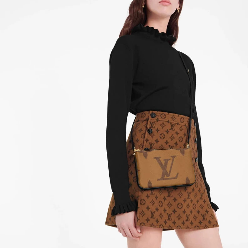Mythick Inside fl LV Monogram Double Zip Pochette