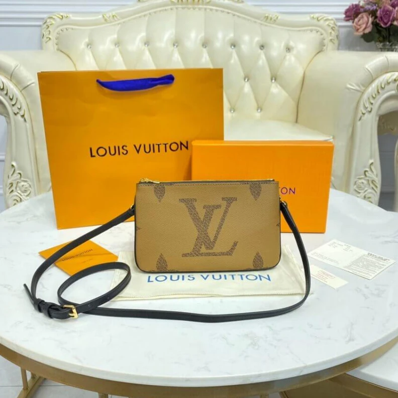 Mythick Inside fl LV Monogram Double Zip Pochette