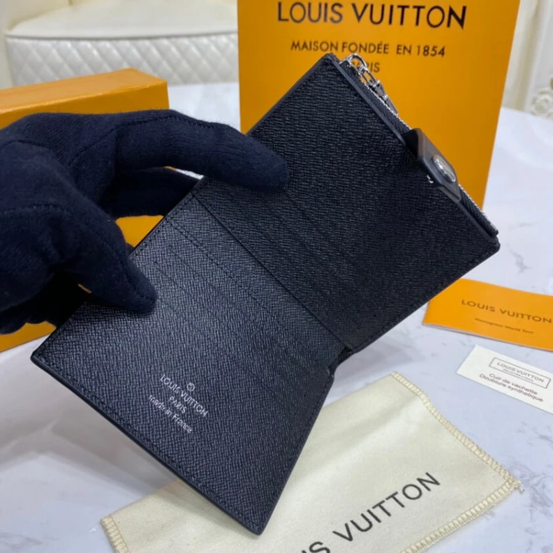 Top lv Cowhidele Louis Vuitton Monogram Eclipse Canvas Multiple Card Holder