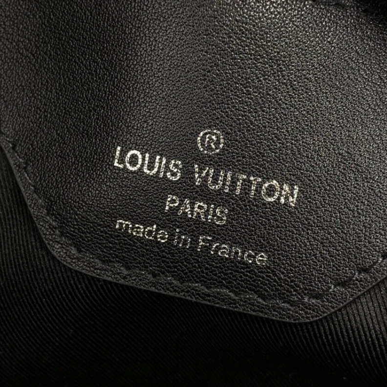 Replica bags Silvercol Louis Vuitton Monogram Eclipse Grand Sac