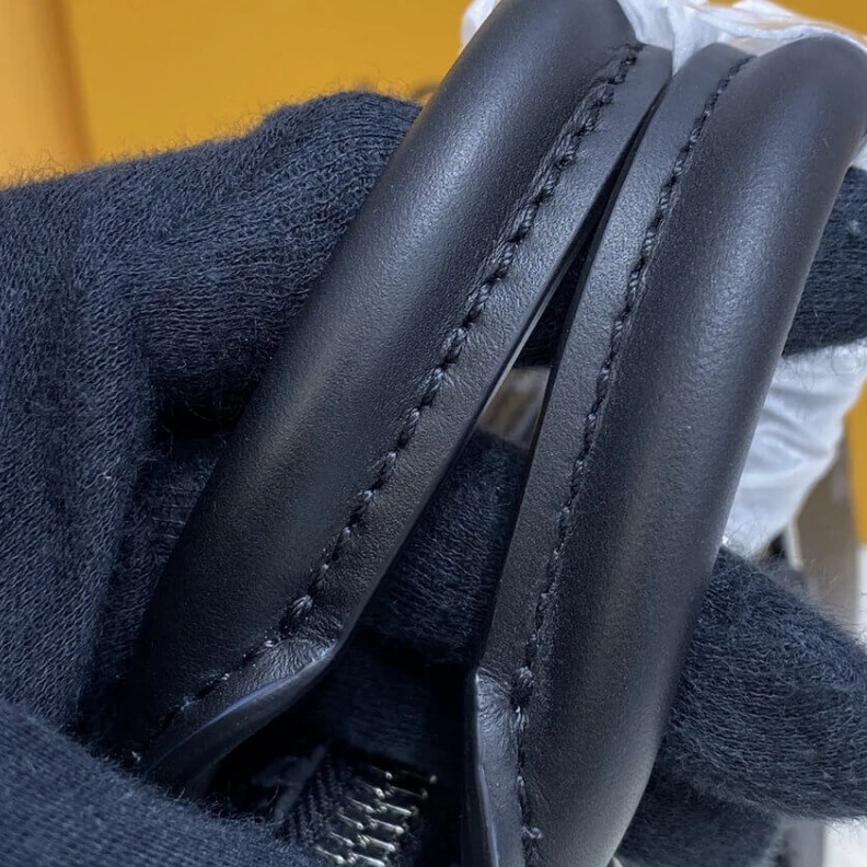 Replica bags Louis Vuitton Monogram Eclipse Keepall XS