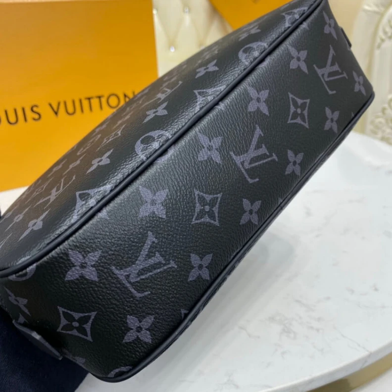 Replica bags Coated ca Louis Vuitton Monogram Eclipse Toilet Pouch GM