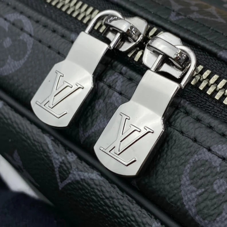 Replica bags Coated ca Louis Vuitton Monogram Eclipse Toilet Pouch GM