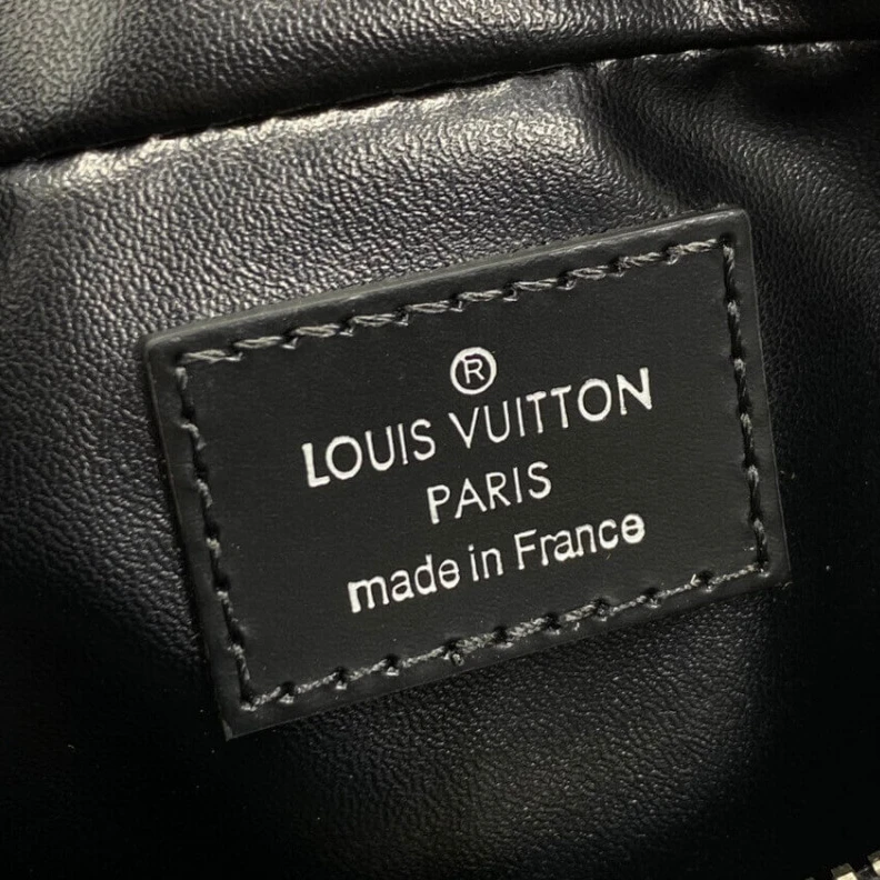 Replica bags Coated ca Louis Vuitton Monogram Eclipse Toilet Pouch GM