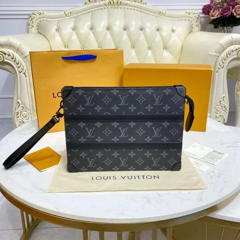 Top lv 28 x 21 x Louis Vuitton Monogram Eclipse Trunk Pouch