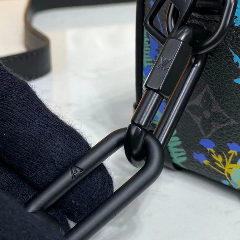 Replica bag Inside fl Louis Vuitton Monogram Eclipse With Floral Print Mini Soft Trunk