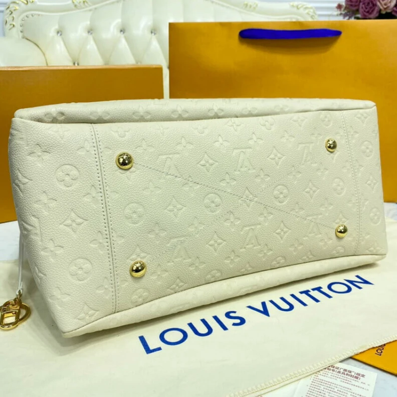 Louis vuitton locations Goldcolor LV Monogram Empreinte Artsy MM Beige
