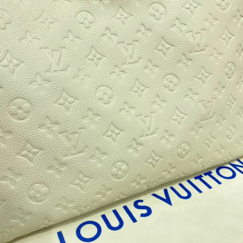 Louis vuitton locations Goldcolor LV Monogram Empreinte Artsy MM Beige