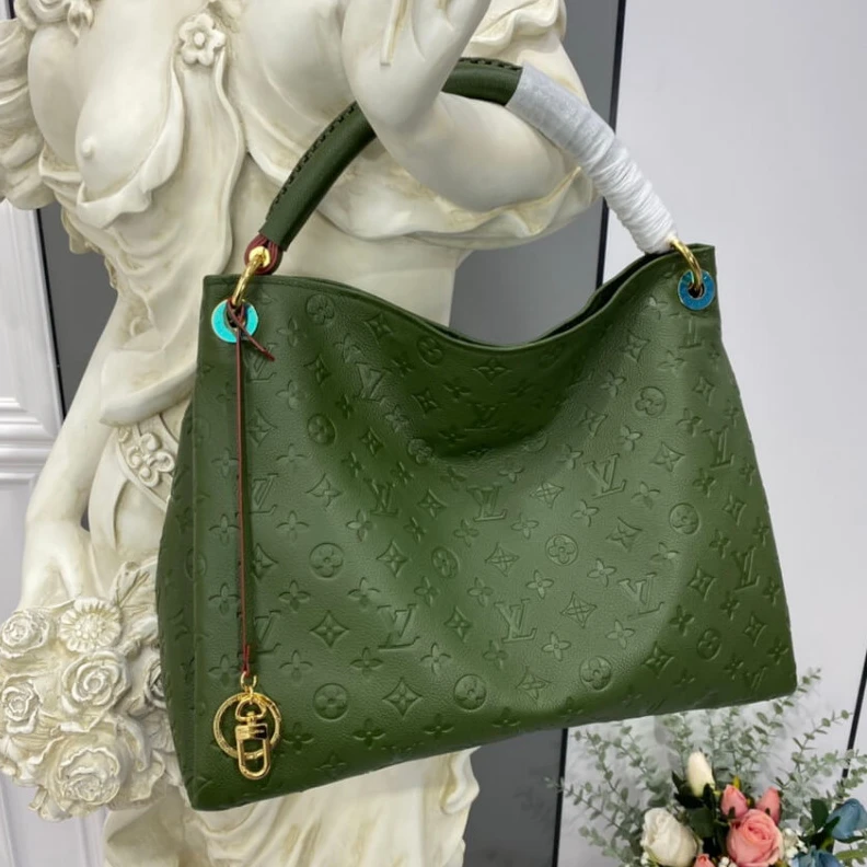 Handle:Si Louis Vuitton Monogram Empreinte Artsy MM Green