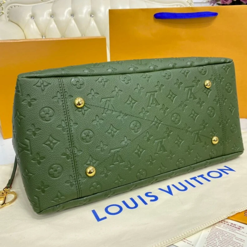 Lv belts replica Handle:Si LV Monogram Empreinte Artsy MM Green