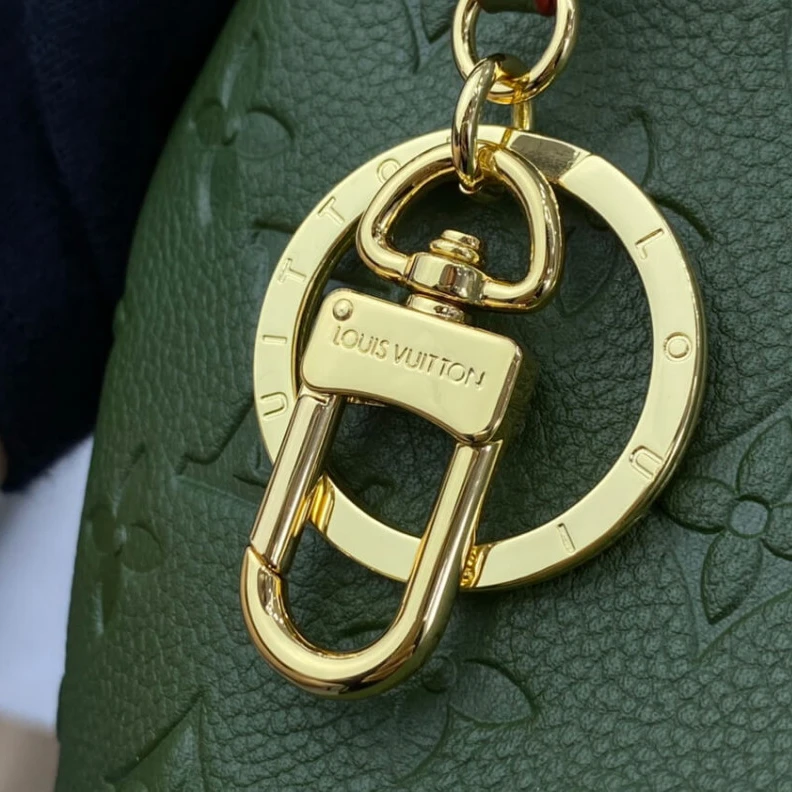 Lv belts replica Handle:Si LV Monogram Empreinte Artsy MM Green