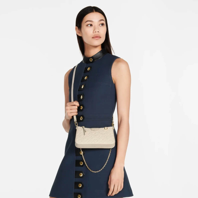 Top lv Louis Vuitton Monogram Empreinte Easy Pouch On Strap Creme