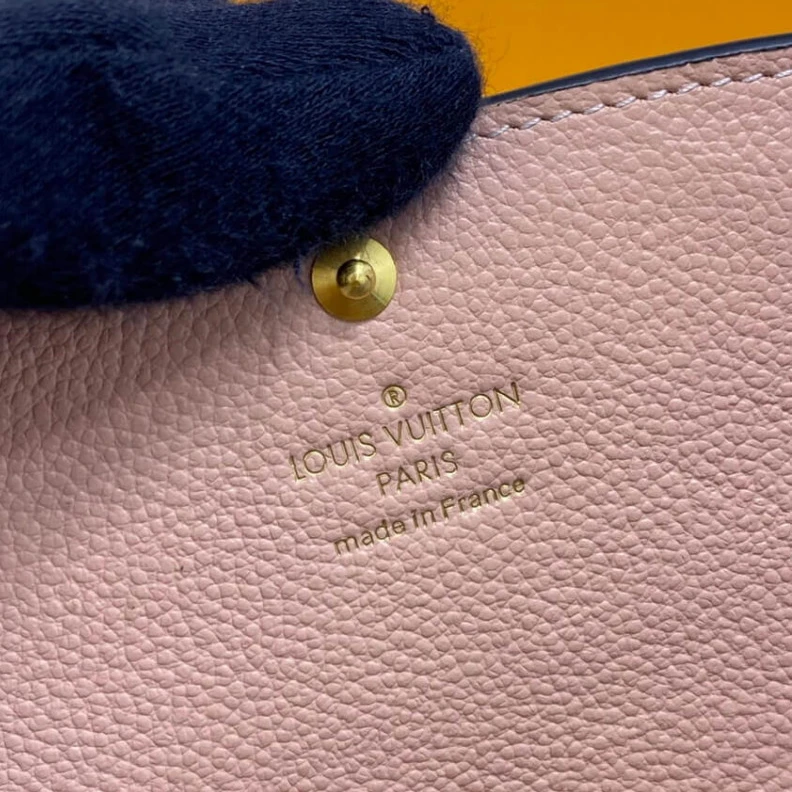 Replica bags Goldcolor Louis Vuitton Monogram Empreinte Emilie Wallet Black