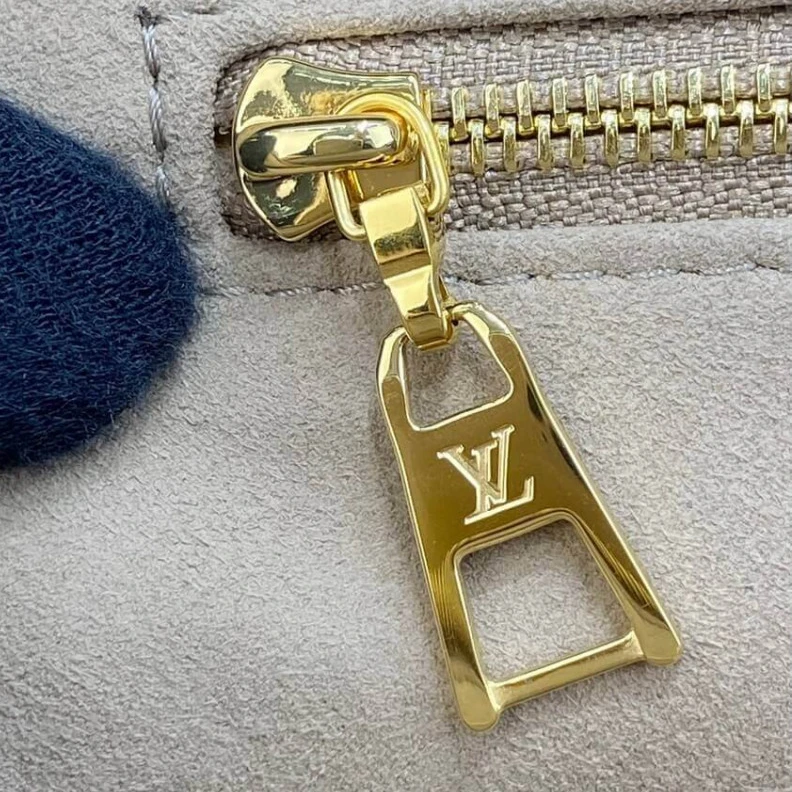 Lv belts replica Both chic Louis Vuitton Monogram Empreinte Grand Palais Tourterelle