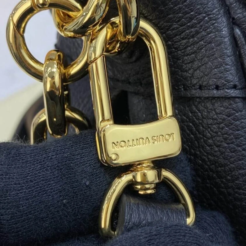 Mythick ru The Favori Louis Vuitton Monogram Empreinte Leather Favorite Black