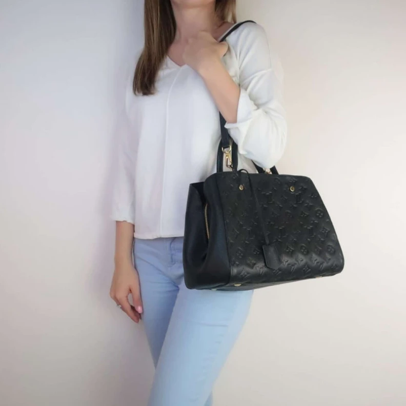 Mythick 4 protect LV Monogram Empreinte Leather Montaigne MM Black