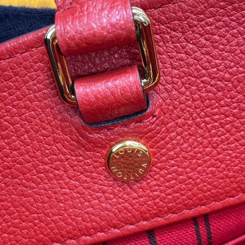 Replica bags lv Key bell Louis Vuitton Monogram Empreinte Leather Montaigne MM Red