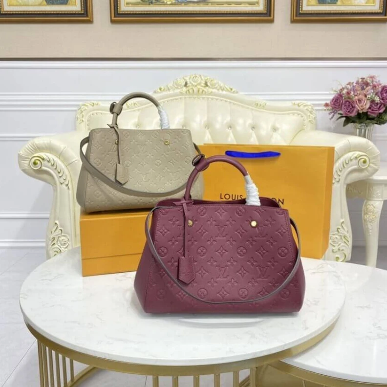 Louis vuitton locations Double sm LV Monogram Empreinte Leather Montaigne MM Tourterelle Grey