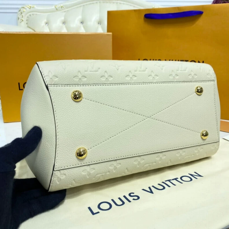 Louis vuitton locations Central z Louis Vuitton Monogram Empreinte Leather Montaigne MM White