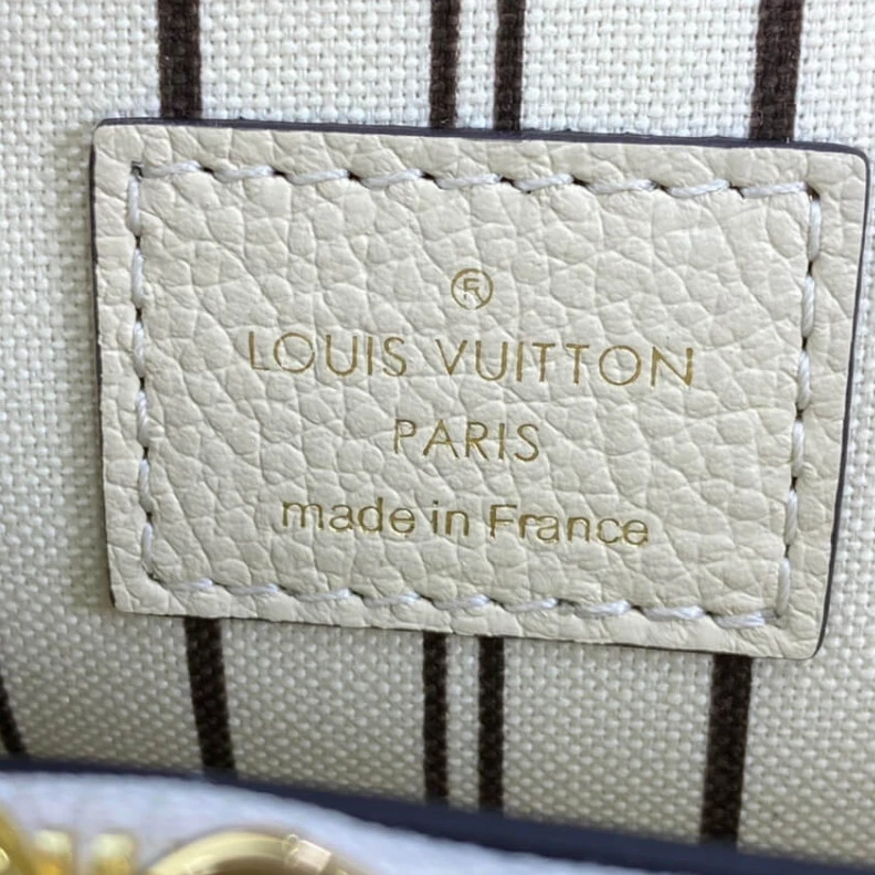 Louis vuitton locations Central z Louis Vuitton Monogram Empreinte Leather Montaigne MM White