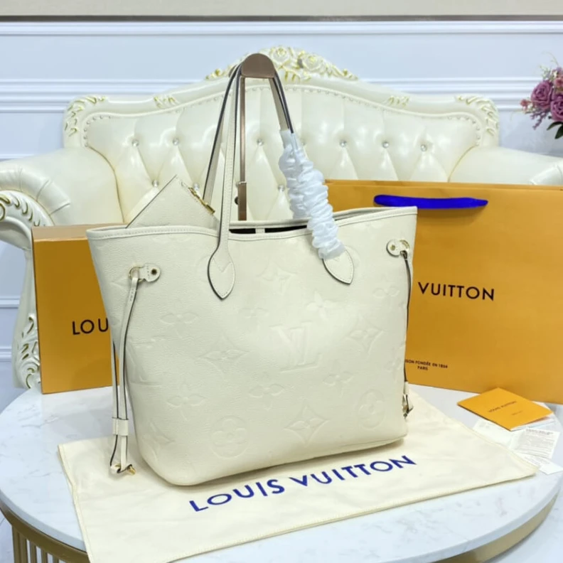 Mythick ru Embossed Louis Vuitton Monogram Empreinte Leather Neverfull MM Cream
