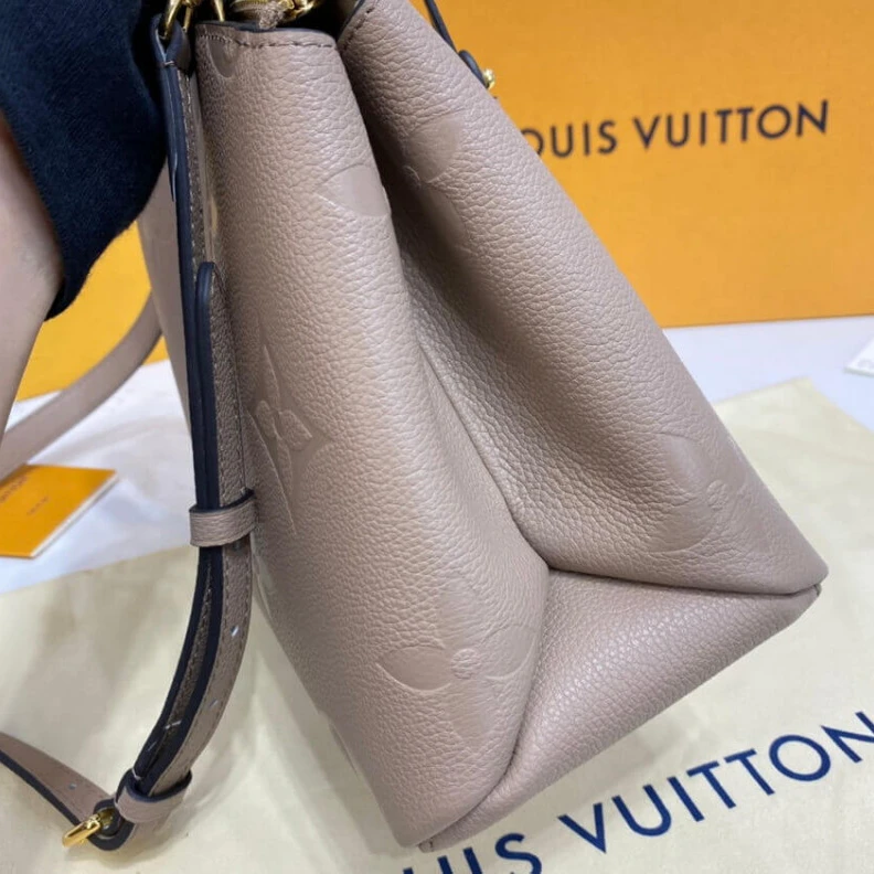 Louis vuitton locations Name tag Louis Vuitton Monogram Empreinte Leather Petit Palais Gray