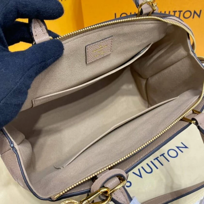 Louis vuitton locations Name tag Louis Vuitton Monogram Empreinte Leather Petit Palais Gray