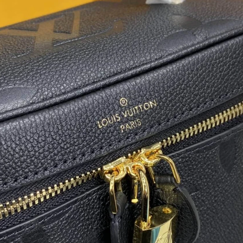 Mythick Black LV Monogram Empreinte Leather Vanity PM Black