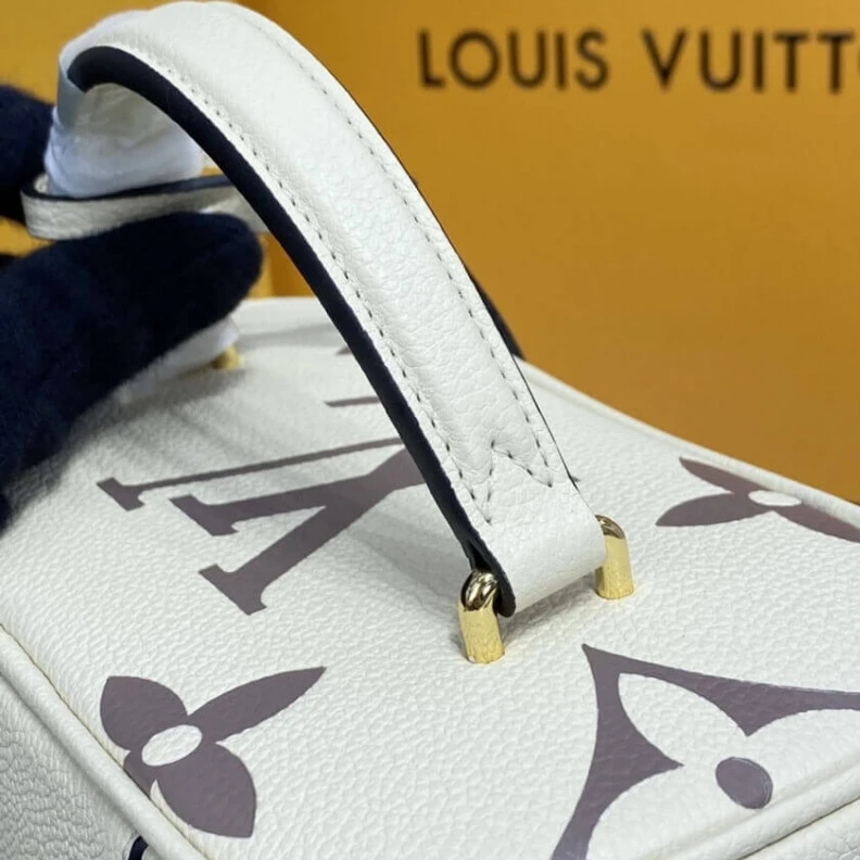 Mythick.ru Chain: Re LV Monogram Empreinte Leather Vanity PM Creme