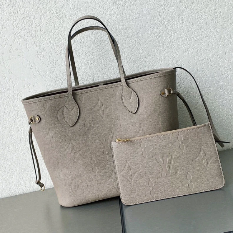 4 side la Louis Vuitton Monogram Empreinte Neverfull MM Dune