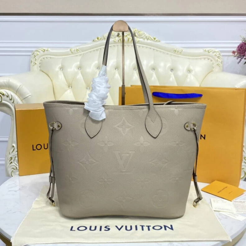 Top lv 4 side la Louis Vuitton Monogram Empreinte Neverfull MM Dune