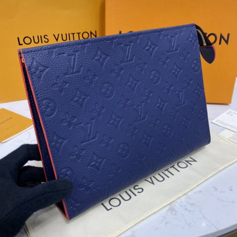 Mythick ru The Poche Louis Vuitton Monogram Empreinte Pochette Toilette 26 Navy Blue Red
