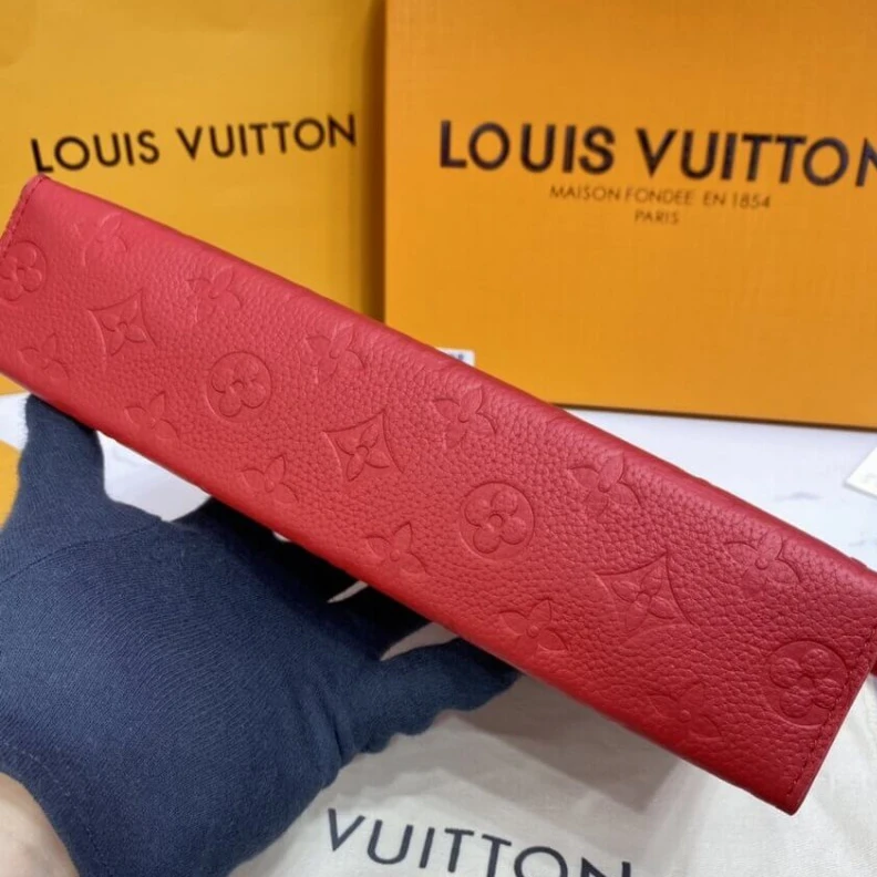 Mythick.ru Goldcolor Louis Vuitton Monogram Empreinte Pochette Toilette 26 Red
