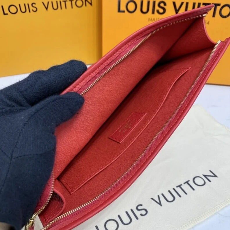 Mythick.ru Goldcolor Louis Vuitton Monogram Empreinte Pochette Toilette 26 Red