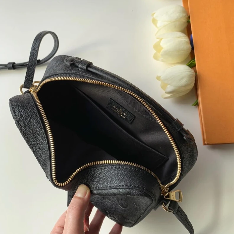 Replica bags Supple gr LV Monogram Empreinte Saintonge Bag