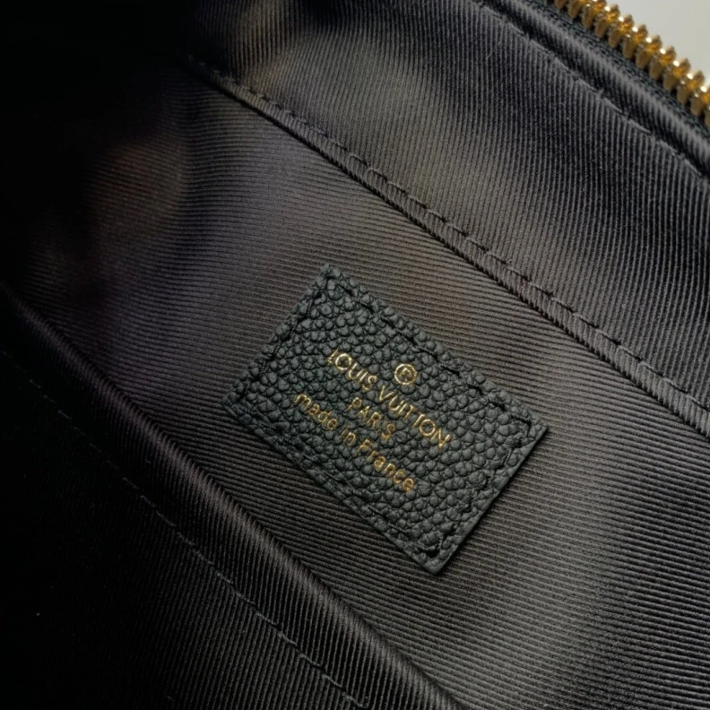 Replica bags Supple gr LV Monogram Empreinte Saintonge Bag