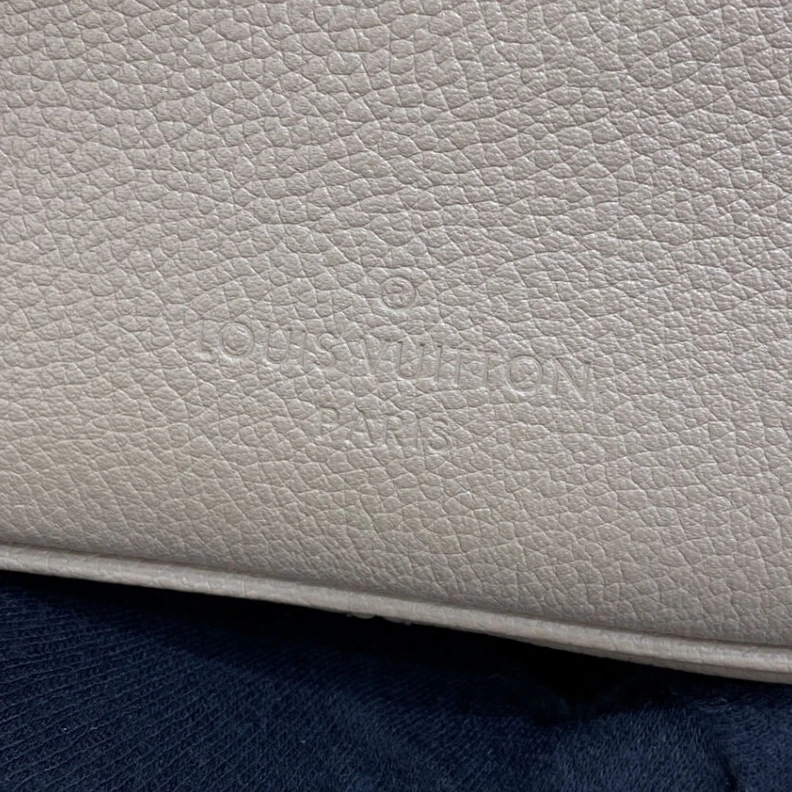 Mythick ru Inside fl Louis Vuitton Monogram Empreinte Speedy Bandouliere 25 Tourterelle