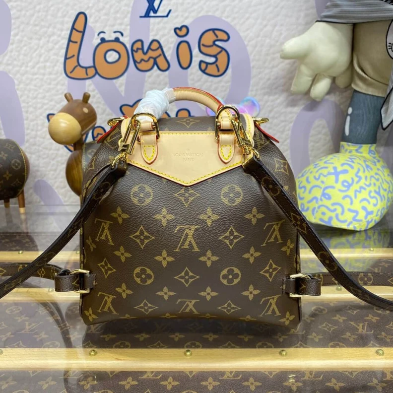 Replica bag Inside ba Louis Vuitton Monogram Excursion PM Backpack